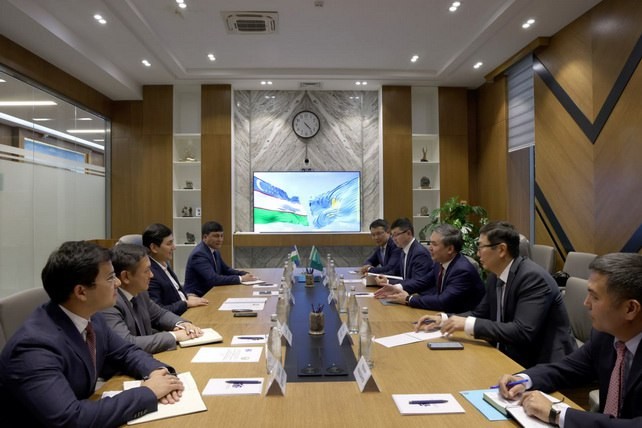乌兹别克斯坦和哈萨克斯坦旨在扩大双边山区伙伴关系