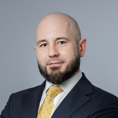 Роман Довольнов