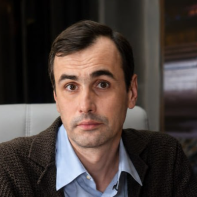 Павел Серов